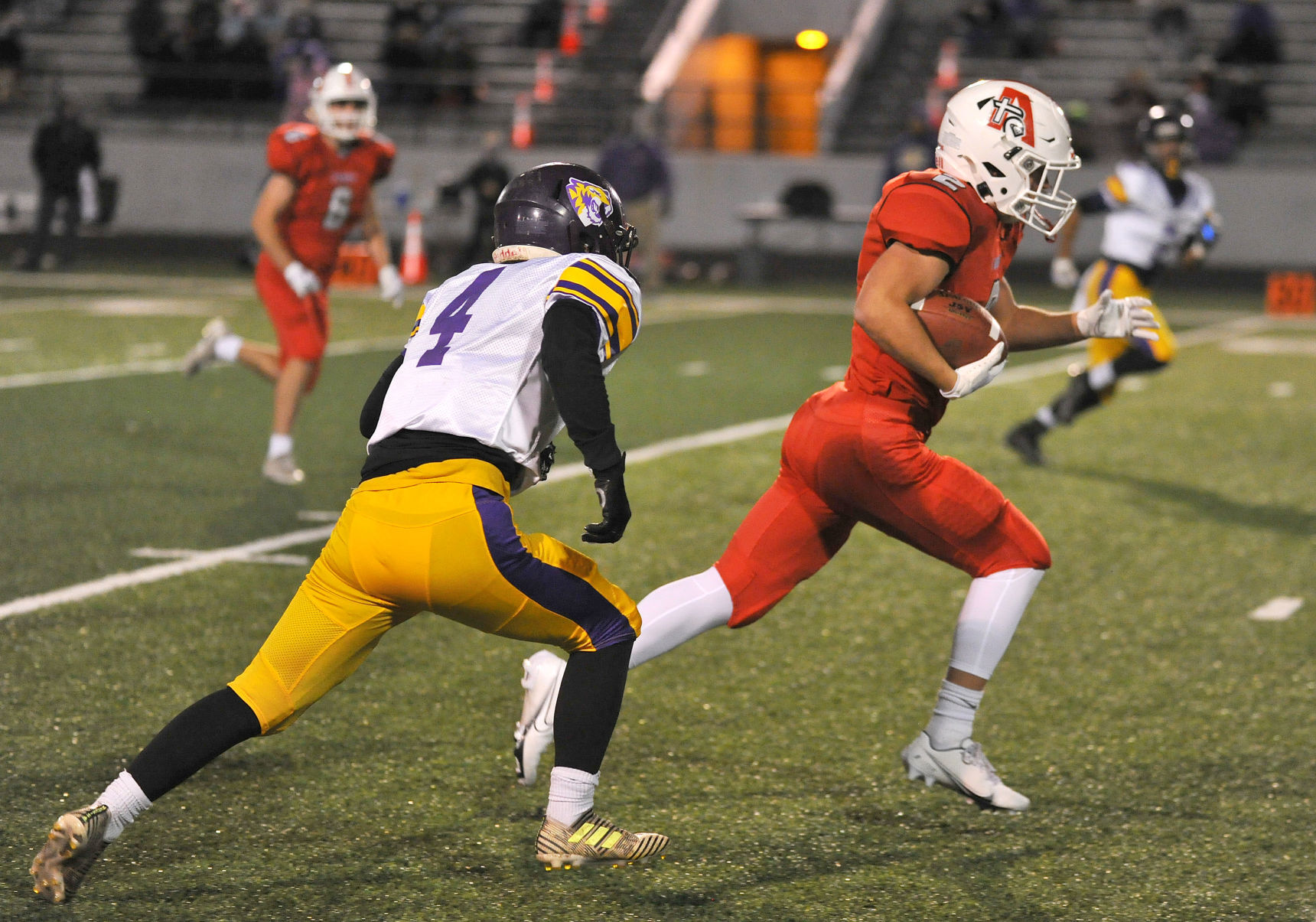 102320-qc-spt-dewitt-assum fball-020